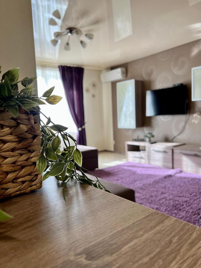 Relax. Просторі Та Затишні Апартаменти Ternopil Exteriér fotografie