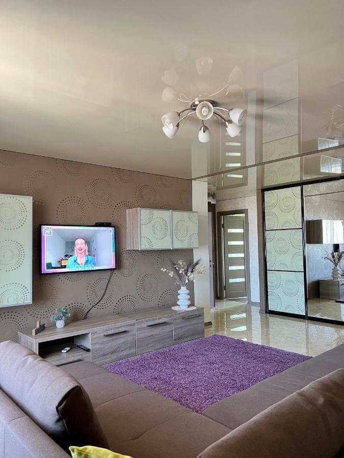 Relax. Просторі Та Затишні Апартаменти Ternopil Exteriér fotografie
